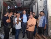 محافظ الإسكندرية يتابع استمرار أعمال تدعيم العقار المائل
