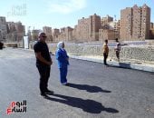 رئيس حي الطالبية ومحررة اليوم السابع
