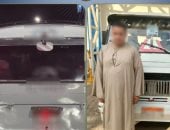  إشارات ضوئية خادشة للحياء بسيارة ميكروباص بسوهاج