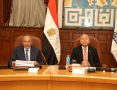 الدكتور إبراهيم صابر محافظ القاهرة ووزير الاتصالات السابق