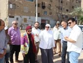 السكرتير العام بالقليوبية تتابع مشروعات الخطة الاستثمارية وملفات تقنين وضع اليد بالخانكة