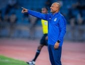 طارق مصطفى مدرب الفيصلي الأردني