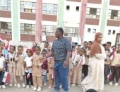 طلاب مدارس اسوان يحتفلون بنصر اكتوبر