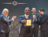 أشرف زكي يكرم أحمد سعد