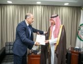محمود عباس يدعم مبادرة البرلمان العربى لحشد الاعتراف الدولى بفلسطين