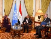 وزير الخارجية يلتقي السكرتير التنفيذي لاتفاقية الأمم المتحدة