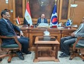 محافظ السويس ونقيب الصحفيين يؤكدان دور الإعلام الوطني فى حماية الوعي