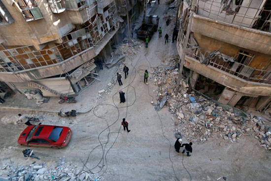 حلب تتحول إلى مدينة أشباح بسبب سقوط براميل متفجرة على مدينة حلب السورية