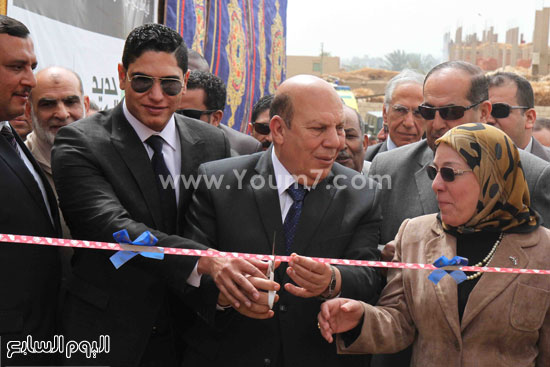	رجل الأعمال أحمد أبو هشيمة خلال افتتاح القرى المعاد إعمارها بسوهاج 