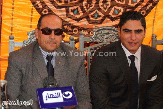  رجل الأعمال أحمد أبو هشيمة خلال المؤتمر الصحفى بسوهاج 