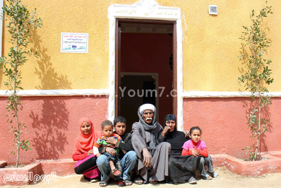  أسرة فى سوهاج تلقت دعمًا من "حديد المصريين" و"الأورمان"