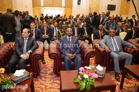  الرئيس السيسى والبشير ورئيس وزراء إثيوبيا