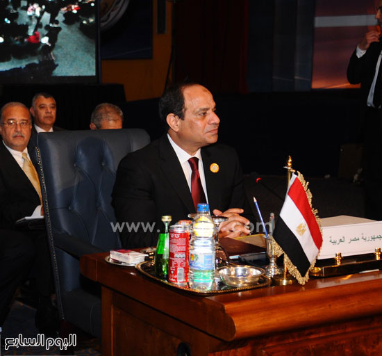  الرئيس عبد الفتاح السيسى فى الجلسة الافتتاحية بالقمة العربية