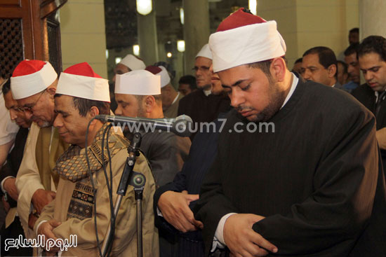  إمام مسجد السيدة زينب 