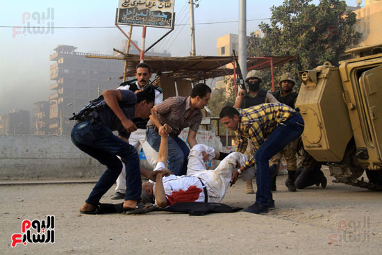 استشهاد اللواء نبيل فراج على يد 13 شخصا من الإرهابيين