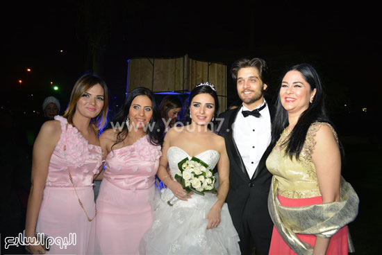 الصور الأولى من حفل زفاف الفنانين عمر خورشيد وياسمين جيلانى - اليوم السابع