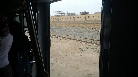 مترو الانفاق، الخط الاول من مترو الانفاق، محطة عين حلوان، عربة السيدات، التدافع فى المترو (5)