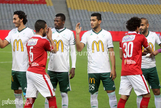 الاهلى والمصرى الشوط الاول (18)