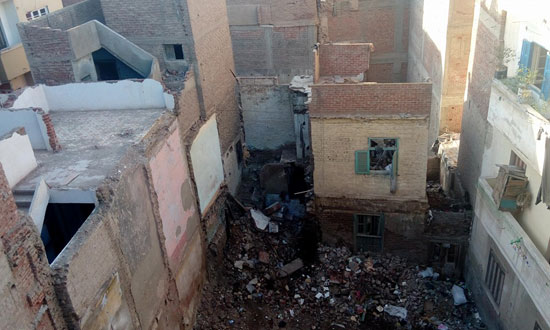 ازالة المبانى الآيلة للسقوط بفوه بكفر الشيخ (7)
