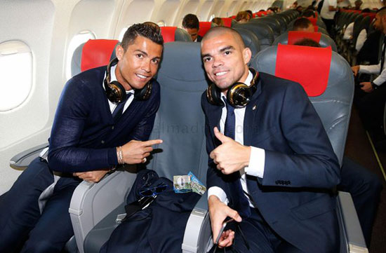 فريق ريال مدريد (3) ريال مدريد