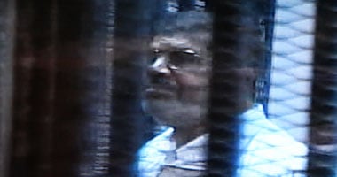 بدء جلسة محاكمة "مرسى" و130 آخرين فى "الهروب الكبير"