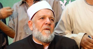 "موظفو الأوقاف" يطردون قيادات الوزارة مطالبين بإسقاط النظام 1 د. طلعت عفيفى وزير الأوقاف