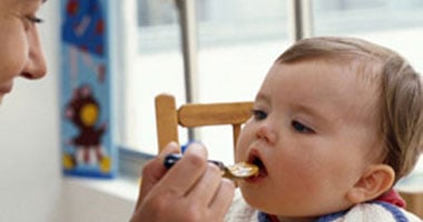 الأطعمة التى تقوى جهاز مناعة طفلك