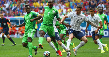 الحكم يحرم نيجيريا من هدف وركلة جزاء فى الشوط الأول أمام فرنسا.. التعادل السلبى