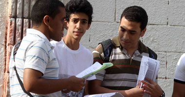 تسريب امتحان اللغة العربية للمرحلة الثانوية عبرمواقع التواصل الاجتماعي
