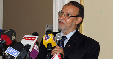 الدكتور عصام العريان رئيس الهيئة البرلمانية لحزب الحرية والعدالة بمجلس الشورى