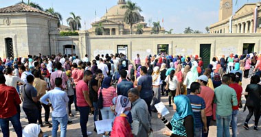 الأمن الإدارى يشدد إجراءات الدخول بمدينة الطلاب لجامعة القاهرة