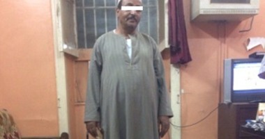 القبض على مزارع بحوزته 6 قطع أسلحة و495 طلقة بأسيوط