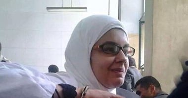 نشطاء يتداولون نبأ الإفراج عن الطالبة سارة خالد