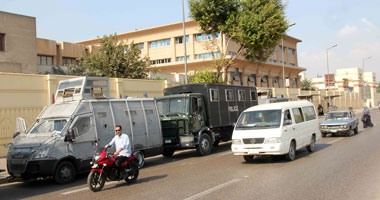 وصول تعزيزات أمنية لجامعة عين شمس بعد انتهاء تظاهرة طلاب الإخوان
