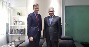 "صباحى" يستقبل سفير بريطانيا بالقاهرة لبحث سبل دعم بلاده للاقتصاد المصرى