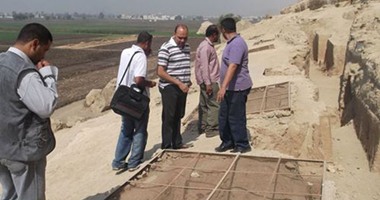 آثار المنيا: مقابر فريزر تأثرت بالرطوبة وتحتاج لترميم وصيانة سريعة