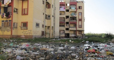 بالصور سكان الحراسات ببورسعيد:القمامة ومياه المجارى والثعابين تحاصرنا