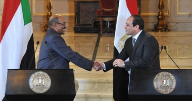 وزير الخارجية السودانى يبدأ زيارة للقاهرة ويسلم السيسى رسالة من البشير