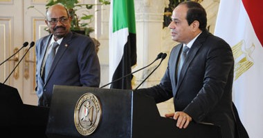 السيسي يصل الخرطوم لرئاسة اجتماعات اللجنة المشتركة مع السودان
