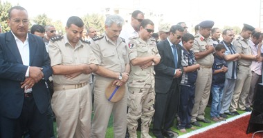 محافظ المنوفية يشارك فى تشييع جنازة شهيد القوات المسلحة بالعريش