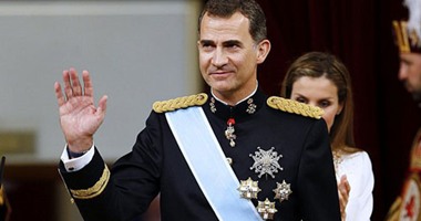 القصر الملكى بـ"مدريد" يعرض تاج وصولجان العائلة الملكية الإسبانية