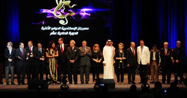 تكريم إبراهيم بركات على هامش مهرجان الإسكندرية للأغنية