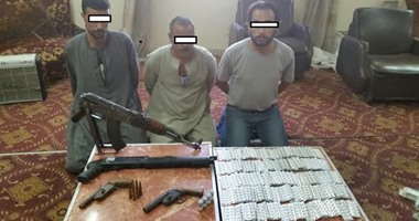 ضبط 17 قطعة سلاح و88 طلقة و1660 قرصا مخدرا خلال حملة أمنية بأسيوط