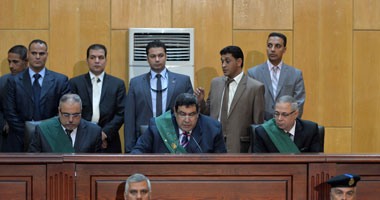جنايات القاهرة تبدأ محاكمة 45 متهما بقضية "خلية اللجان النوعية"