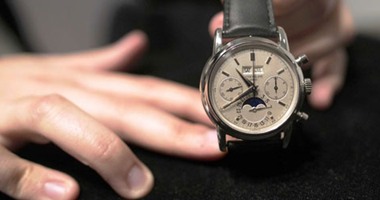 الفاينانشال تايمز: الساعات الذكية تهدد صناعة الساعات السويسرية التقليدية