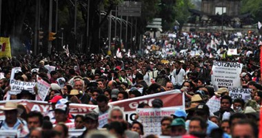 المكسيكيون يستعدون للتظاهر احتجاجا على ارتفاع أسعار الوقود