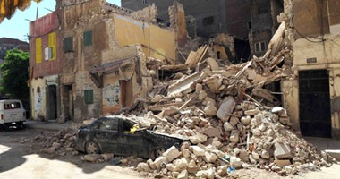 انهيار جزء من منزل قديم وإصابة طالب بقرية شطورة سوهاج