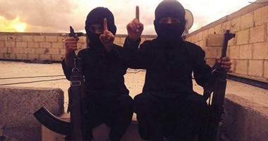 دروس فى الأخلاق لإعادة تأهيل "أشبال داعش" بمركز كردى شمال سوريا 
