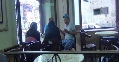 بالصور.. "قهوة فاروق" أقدم مقهى جلس عليه الملك الراحل ببحرى