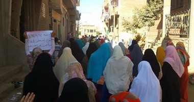 هتافات ضد الجيش والشرطة فى مسيرة لعناصر الإخوان فى بنى سويف